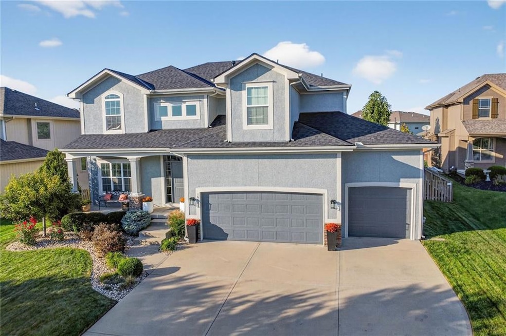 16685 S Lind Rd, Olathe, KS 66062 - photo 1