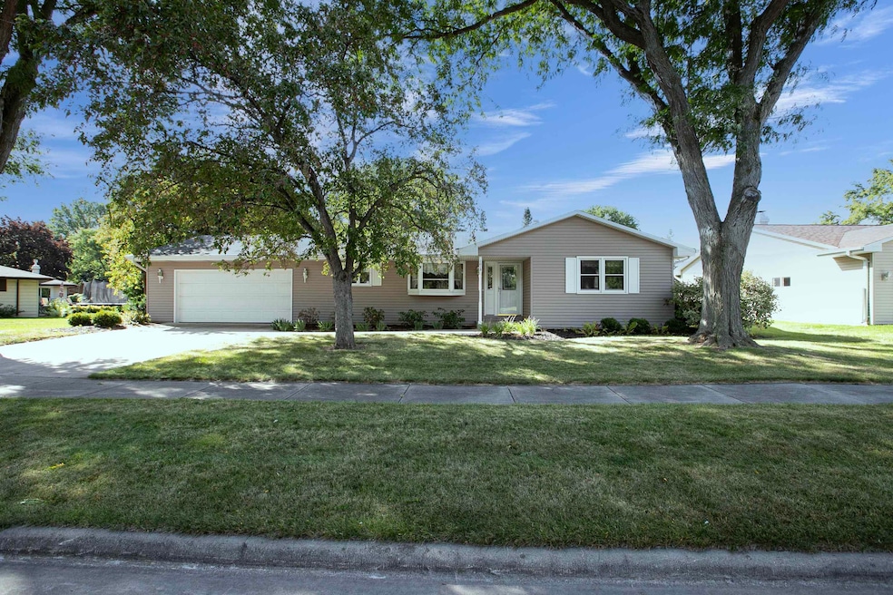 Sold $305,000 • Co-Listing Agent