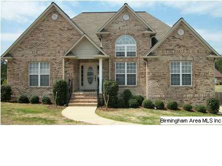 Great curb appeal!