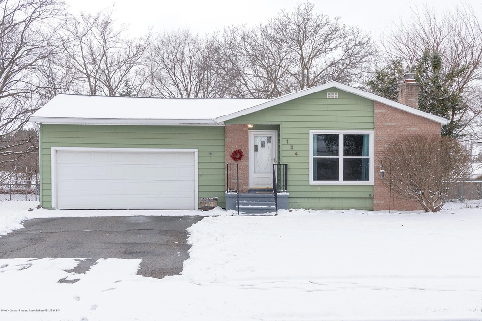 134 WALNUT CT