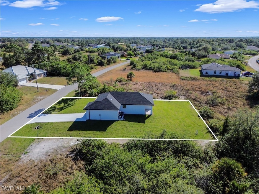 Birds eye view of property