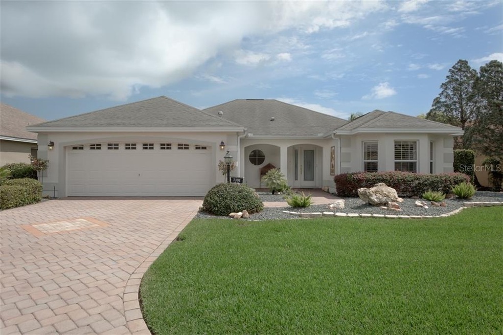 7301 SE 172nd Legacy Ln, The Villages, FL 32162 - photo 1