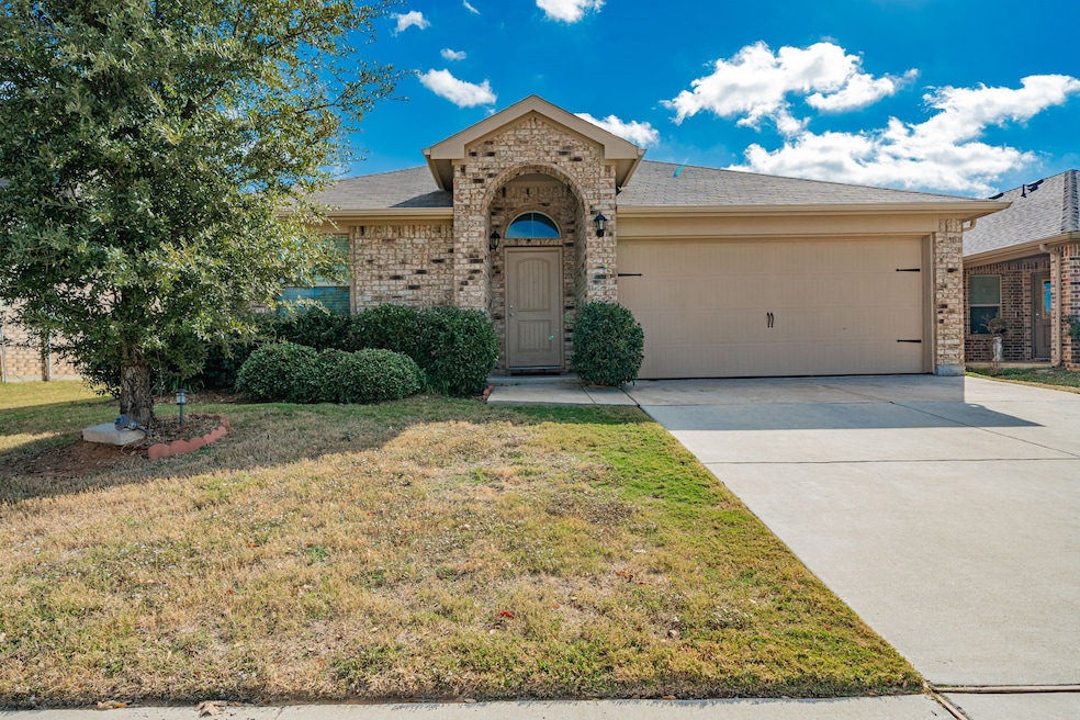 8324 Windsor Forest Dr, Fort Worth, TX 76120 - photo 1