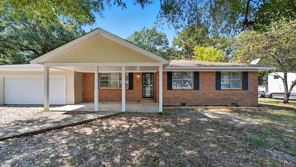 1517 Michael St, Covington, TN 38019 - photo 1