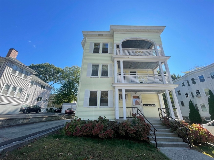 334 Linwood Ave unit 3, Newtonville, MA 02460 - photo 1