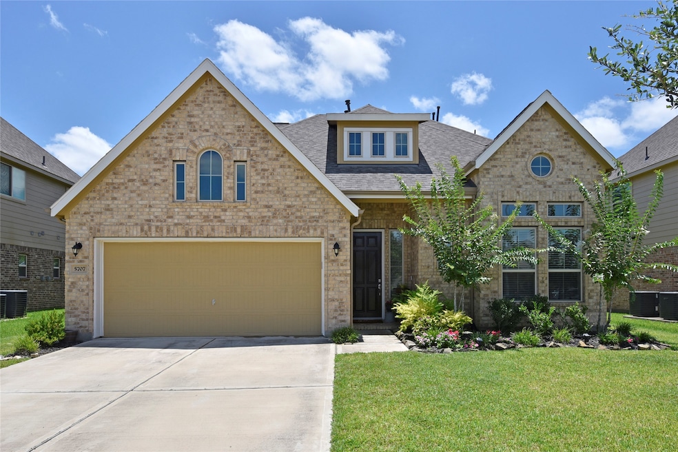 5707 Micah Ln, Rosenberg, TX 77471 - photo 1
