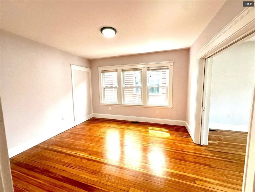 5 Yerxa Rd unit 1, Cambridge, MA 02140 - photo 1