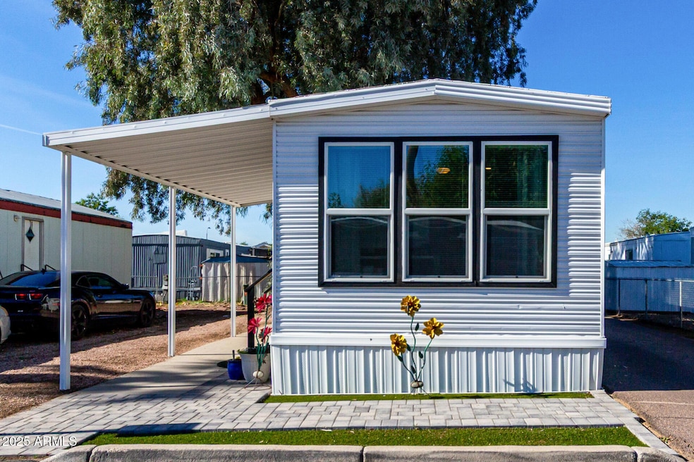 5601 W Missouri Ave unit 87, Glen Dale, AZ 85301 - photo 1