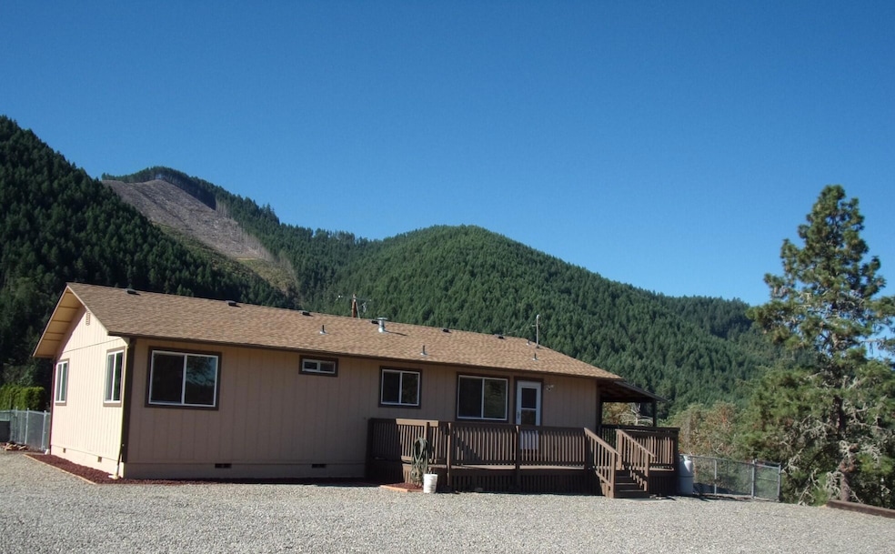 375 Jordan Creek Rd, Riddle, OR 97469 - photo 1