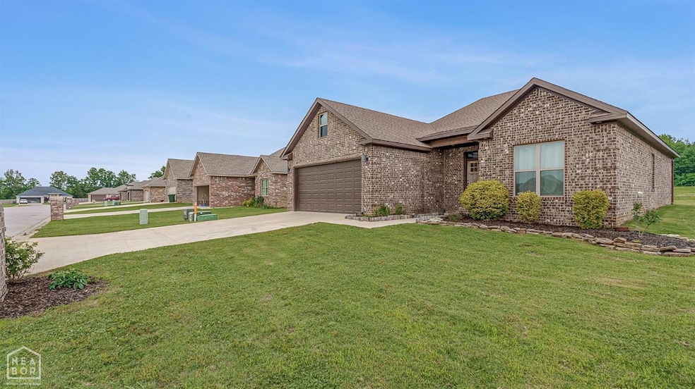 118 E Hills Dr, Bono, AR 72416 - photo 1