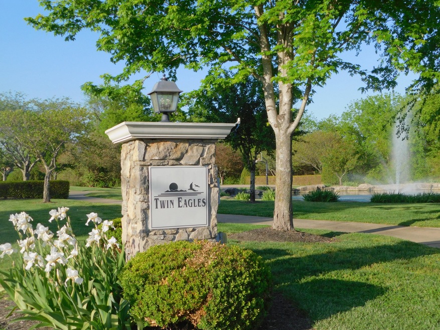 Classic Twin Eagles Subdivision, Undergrnd Utilities, Premier Location, Zoned for the New Liberty Creek School System