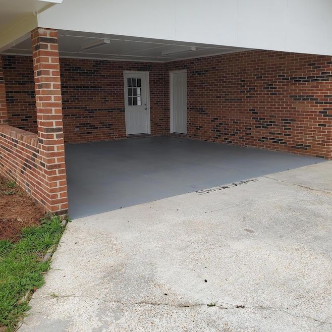 Sold $319,900 • Co-Listing Agent