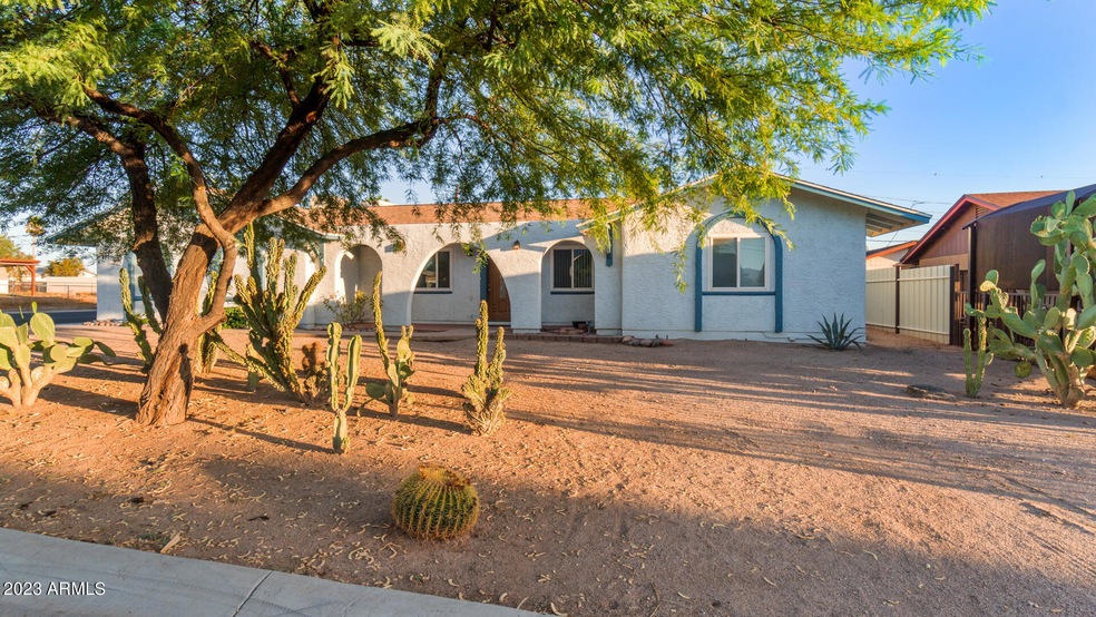 2110 S Del Rio Dr - 40