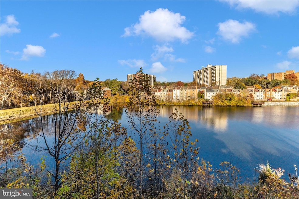 Under Contract $325,000