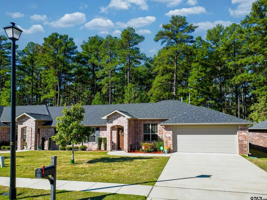 5103 Shiloh Village Dr, Tyler, TX 75703 - photo 1