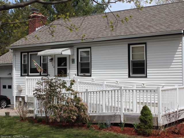 160 Al Harvey Rd, Stonington, CT 06378 - photo 1