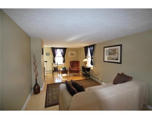 83 Hall St, South Portland, ME 04106 - photo 1