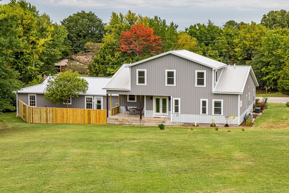 279 McGee Rd, West Fork, AR 72774 - photo 1