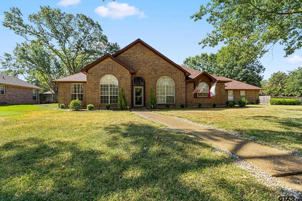 1609 1609 Cimmarron Trail, Tyler, TX 75703 - photo 1