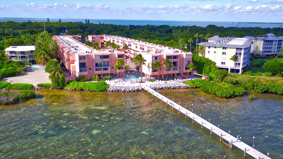 Plantation By The Sea Dock