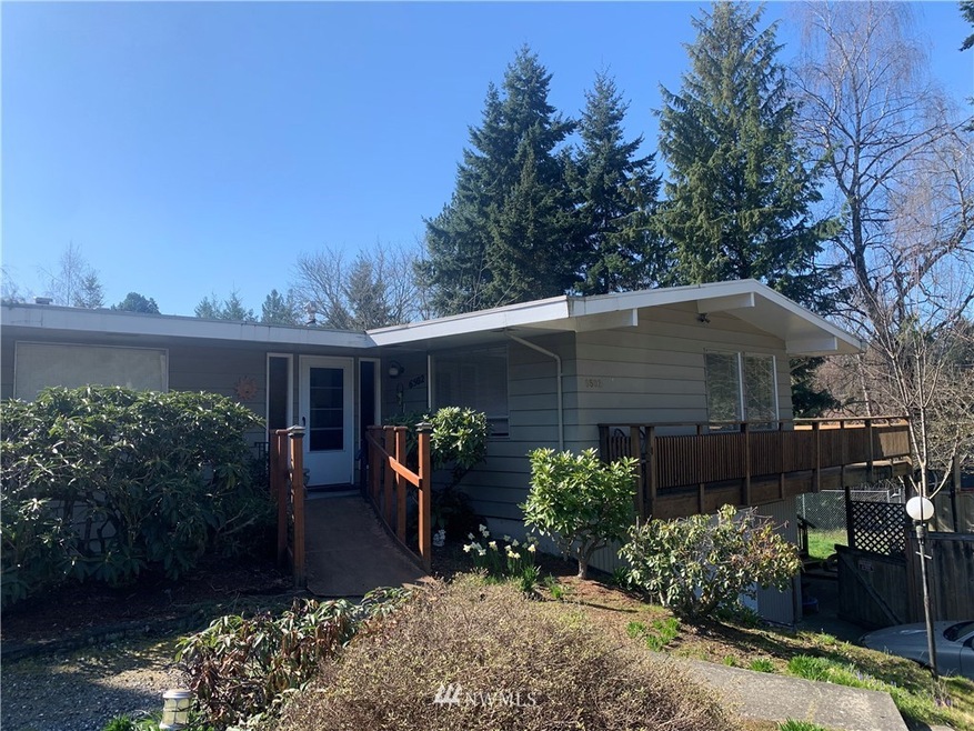 6502 36th St W, University Place, WA 98466 - photo 1