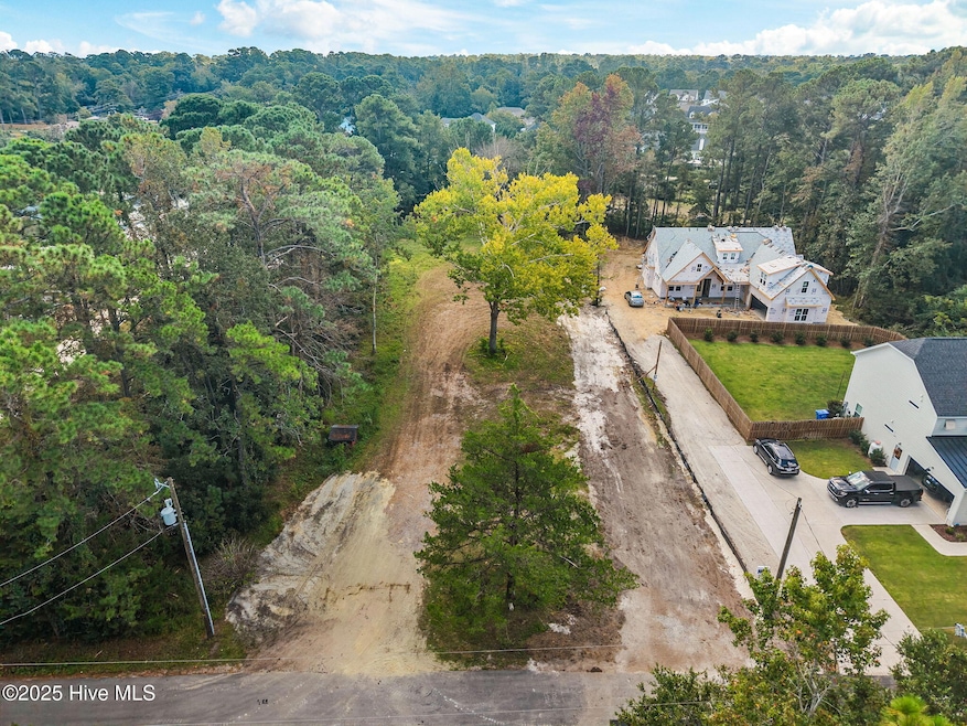 Pending $425,000 • Co-Listing Agent