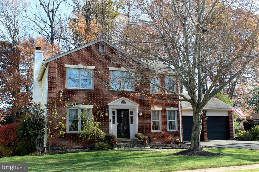 5561 Renoir Port Ln, Burke, VA 22015 - photo 1