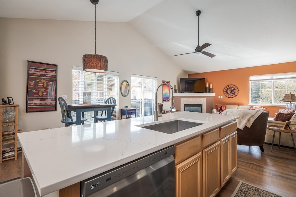 Kitchen featuring stainless steel appliances, an o