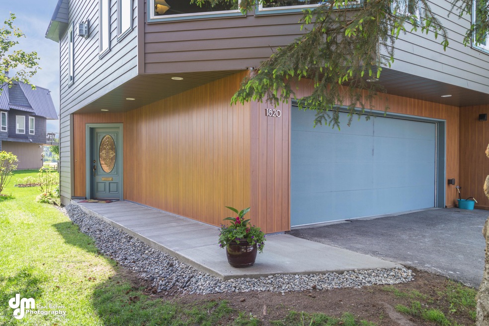 Exterior  2261-FULL