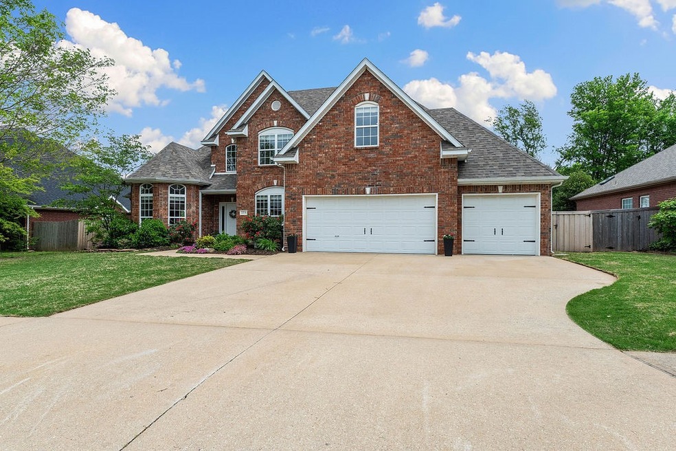 Sold $820,000 • Co-Listing Agent