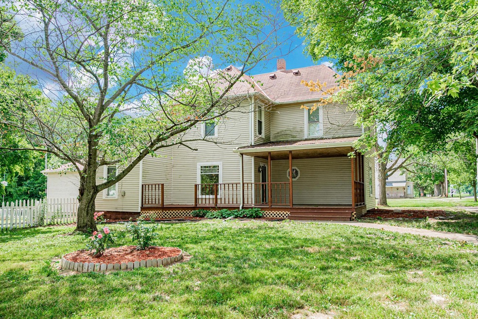 341 S Main St, West Mansfield, OH 43358_