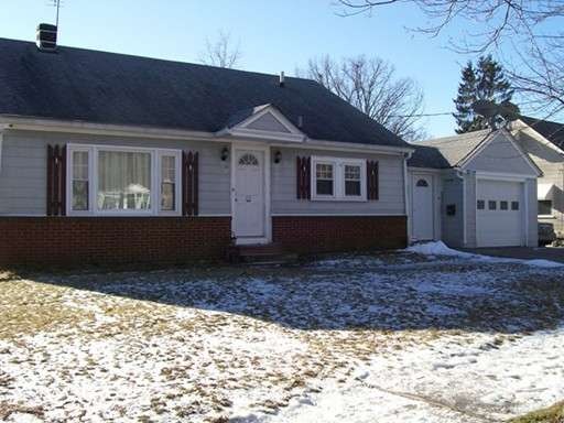 24 Lynn St, Lawrence, MA 01843 - photo 1