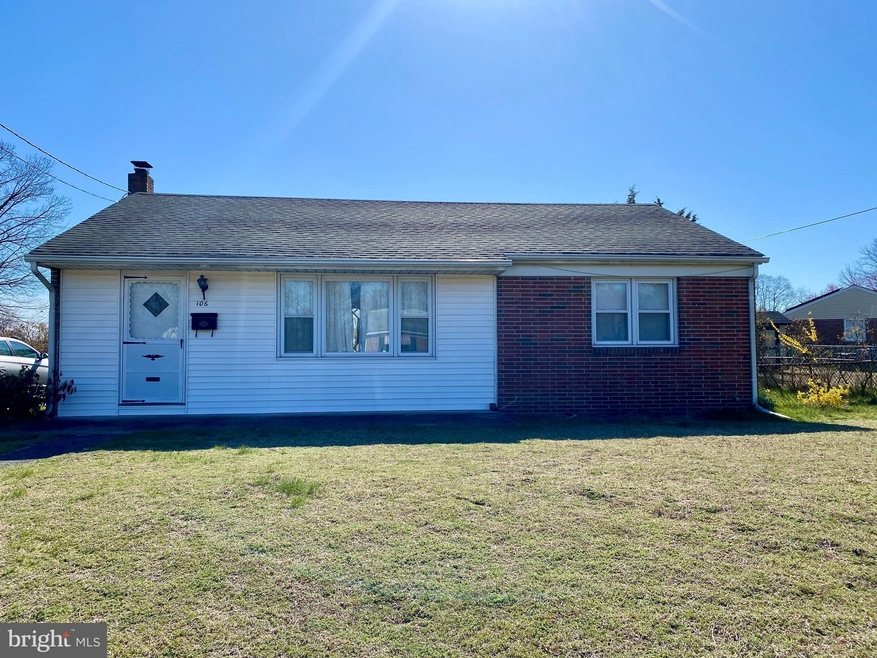 106 E Franklin Ave, Beverly, NJ 08010 - photo 1