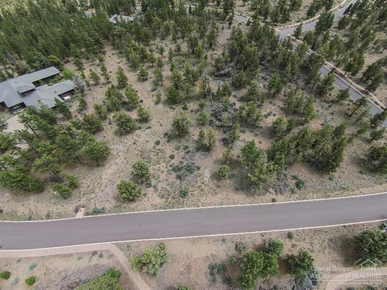 3380 NW Greenleaf Way, Bend, OR 97701 - photo 1