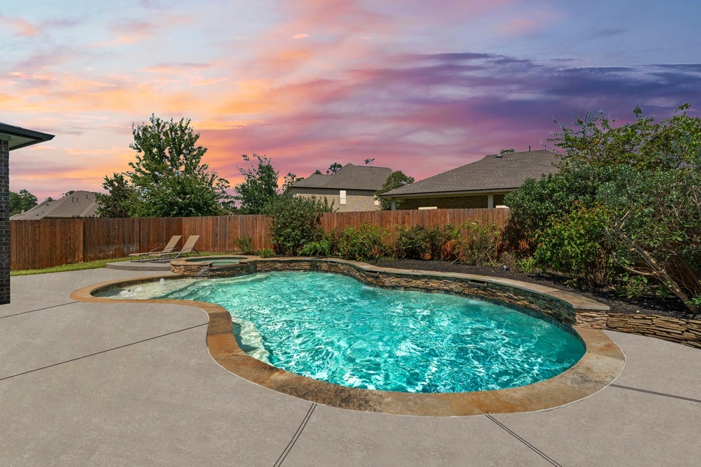 2622 Royal Field Ln, Conroe, TX 77385 - photo 1