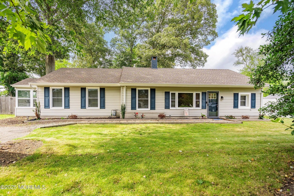 Pending $499,000 • Co-Listing Agent