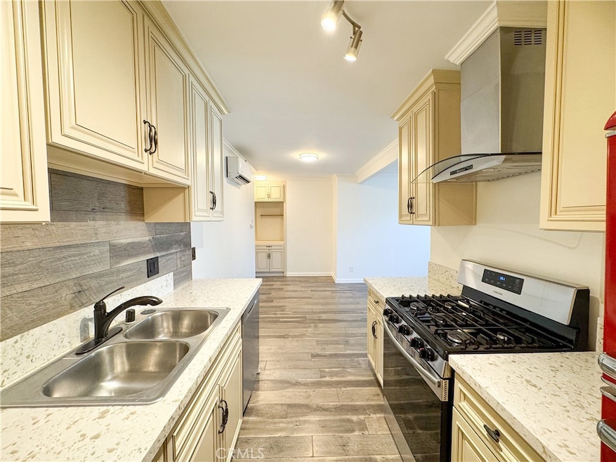 For Sale $310,000 • Co-Listing Agent