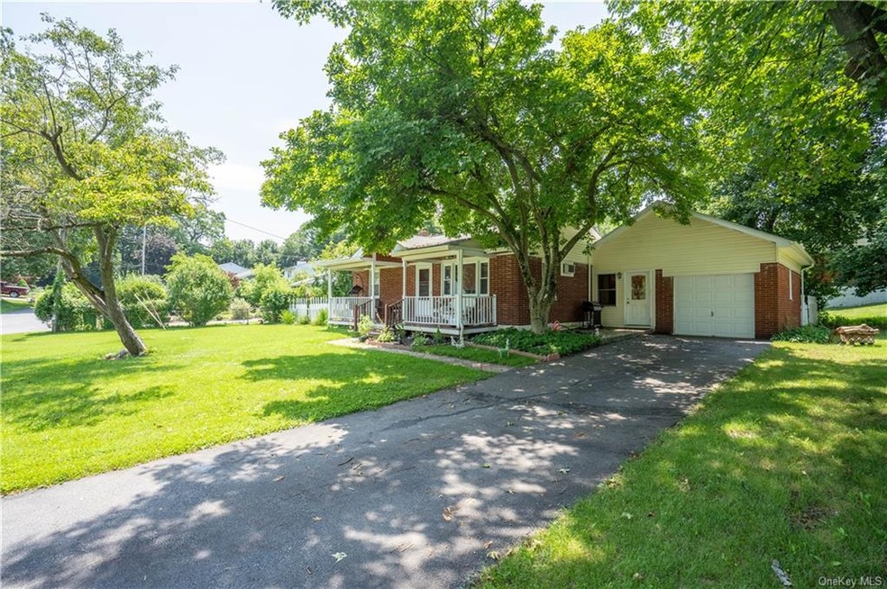 1 Beekman Ln, Poughkeepsie, NY 12603 - photo 1