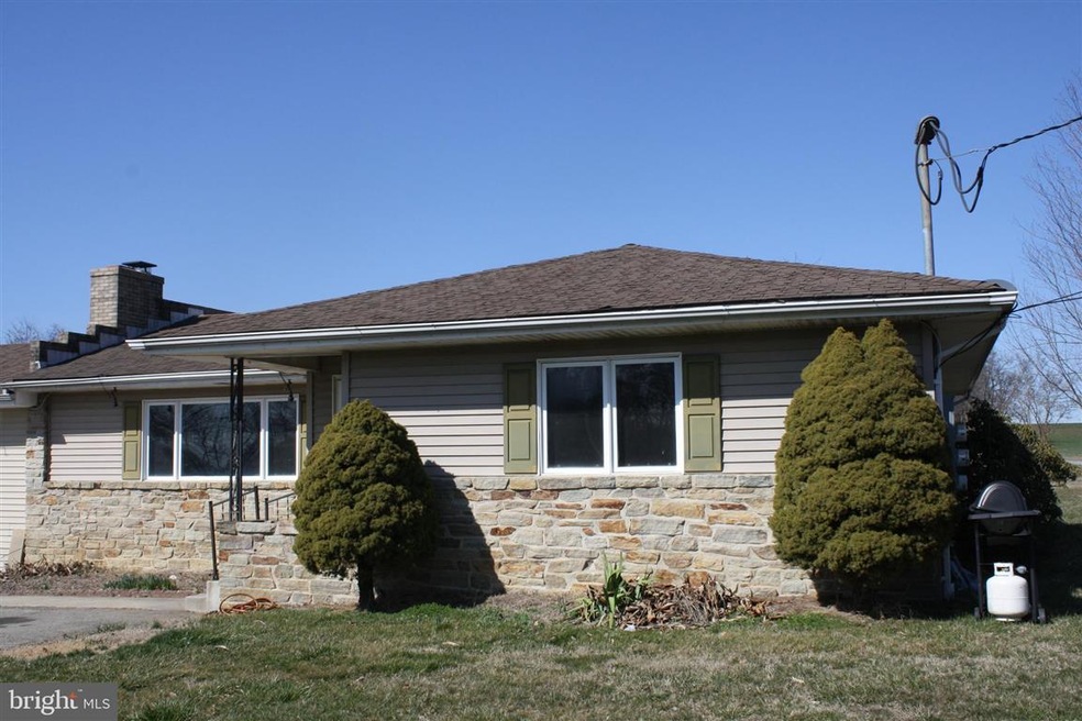 518 Morgnec Rd, Chestertown, MD 21620 - photo 1