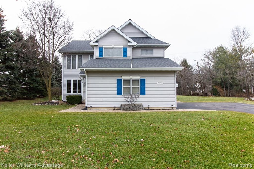 CameronCir_4503_Front_03.jpg