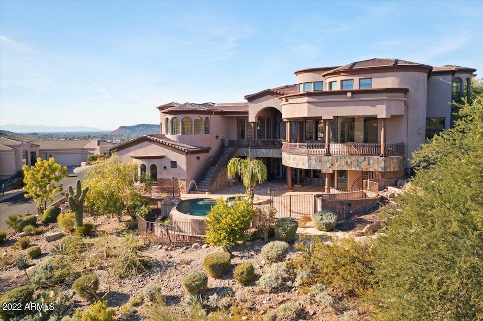 Mountainside Resort-Style Retreat