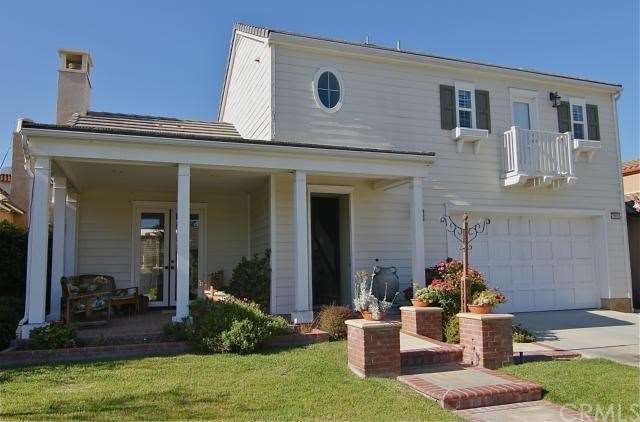 5 bedroom + loft home ... richly upgraded in The C