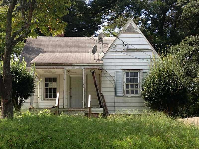 Exterior Front.