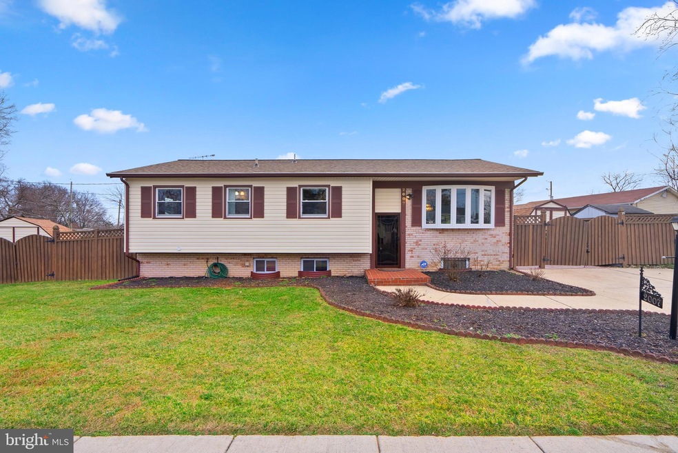 2007 Tiber Dr, District Heights, MD 20747 - photo 1