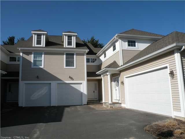 1421 Farmington Ave unit C, Farmington, CT 06032 - photo 1