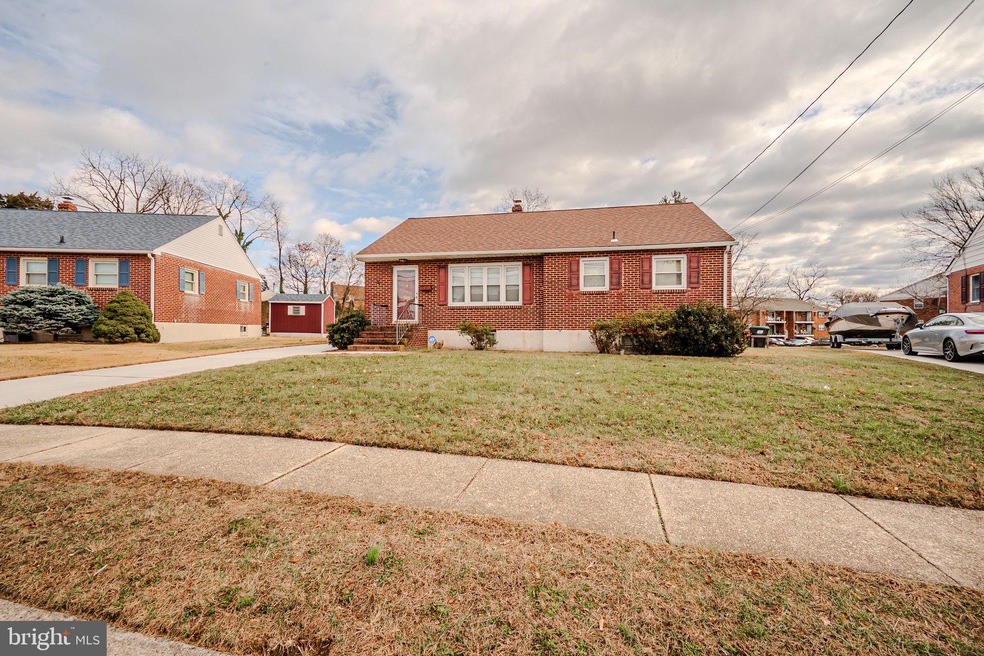 32 Glover Cir, Wilmington, DE 19804 - photo 1