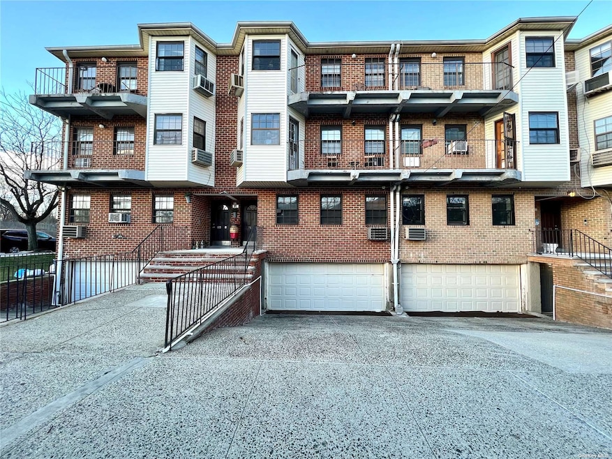 78-05 153rd Ave unit 1Bg1, Howard Beach, NY 11414 - photo 1