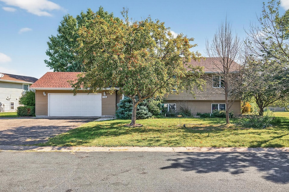 7344 Degrio Way, Inver Grove Heights, MN 55076 - photo 1