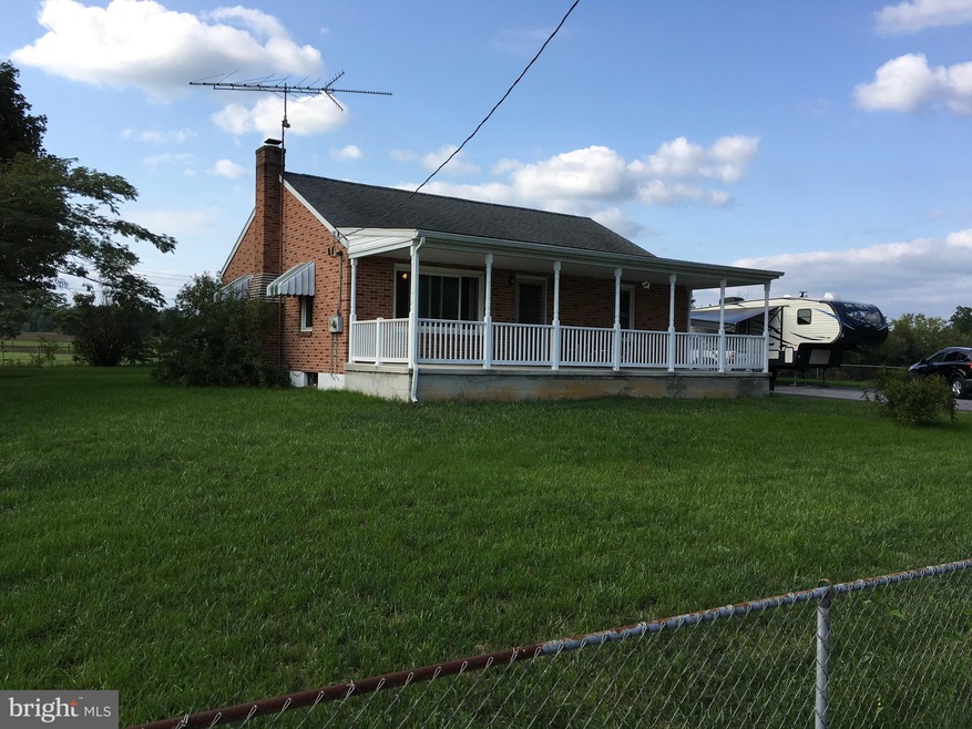 167 Diane Dr, Martinsburg, WV 25404 - photo 1