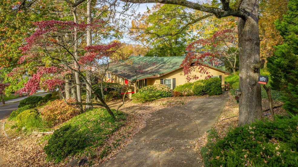 4910 Bal Harbor Circle HD-1